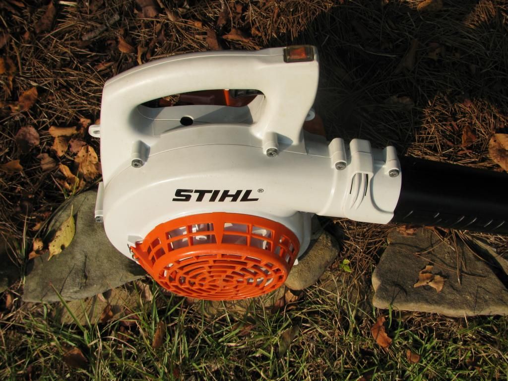 Stihl Gas Blower BG55 BG 85 BG86 C Great shape and ready to blow leaves